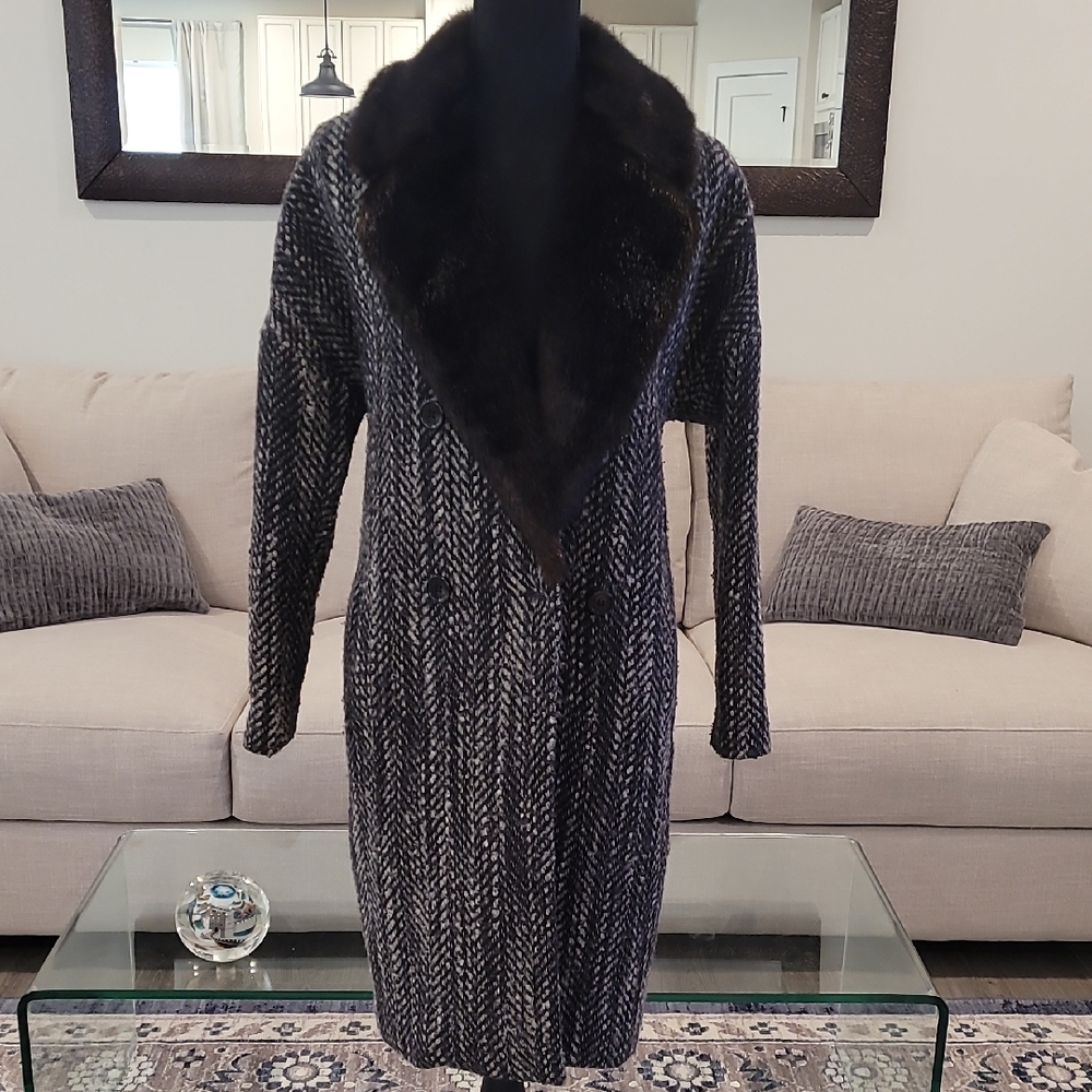 H&M Chic Black and Gray Herringbone Coat with Faux Fur Collar